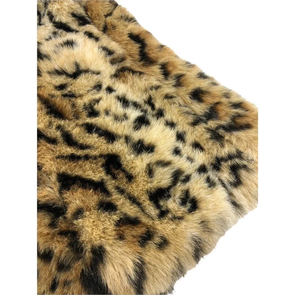 Chicos Leopard Faux Fur Vest Heavy Warm Size 2 Open Front Sleeveless EUC